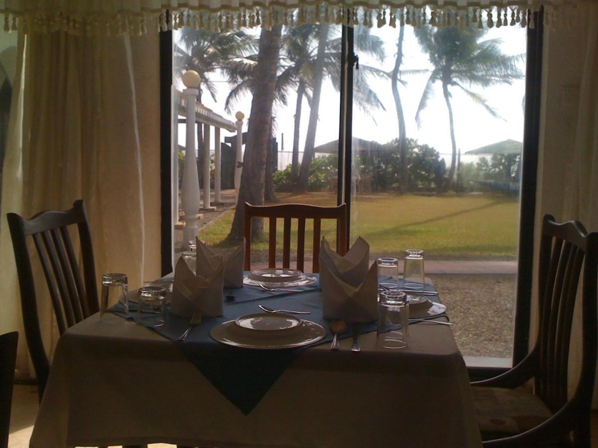 Ninnada Beach Hotel Marawila Quarto foto